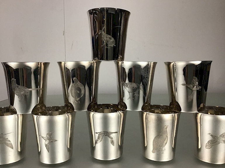 To include a set of hunting cups, each individually numbered with engraved game birds etc.   Further entries now invited.